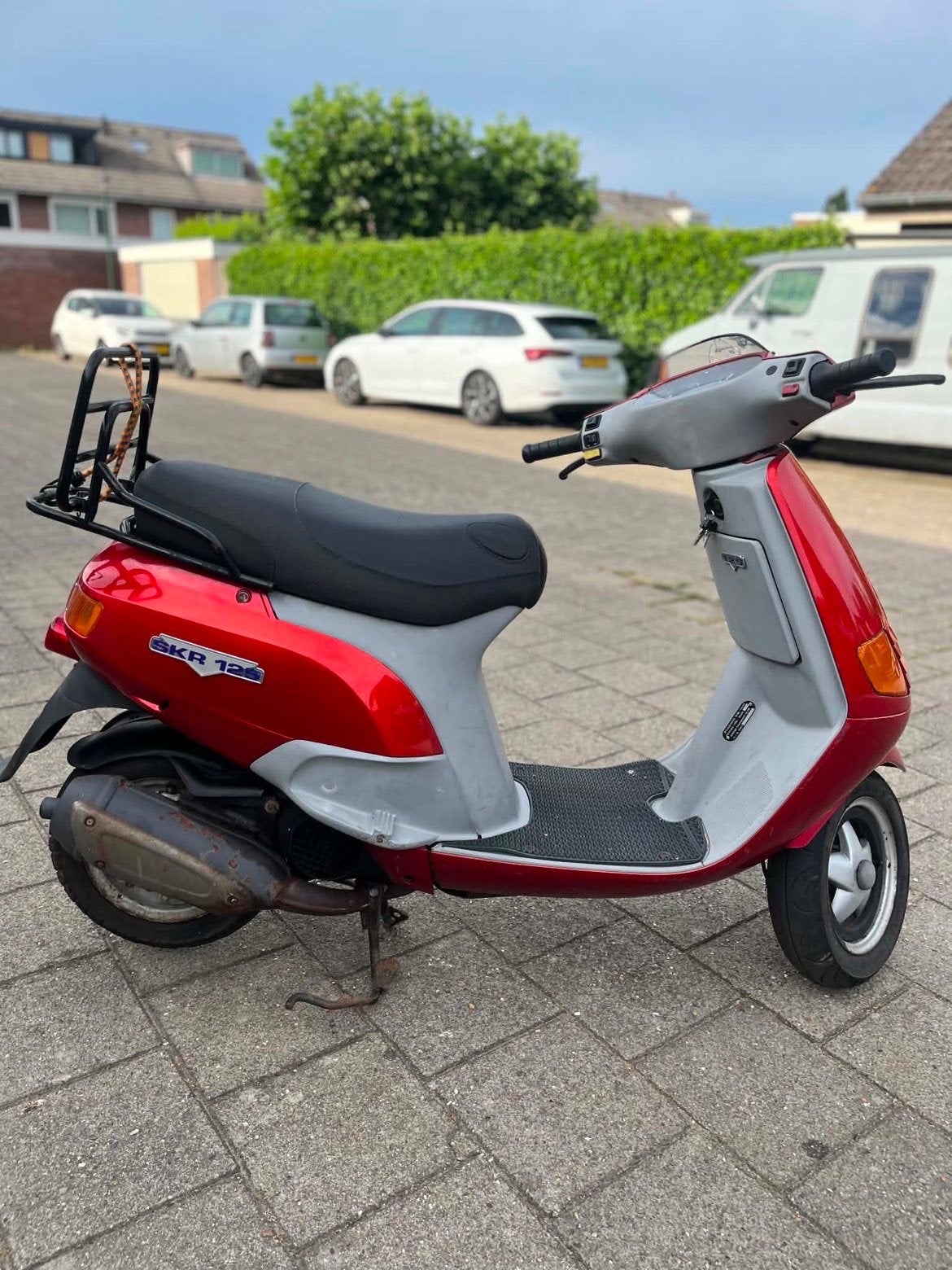 Skr 125cc te koop duits nette staat, Fietsen en Brommers, Scooters | Piaggio, Zo goed als nieuw, Ophalen