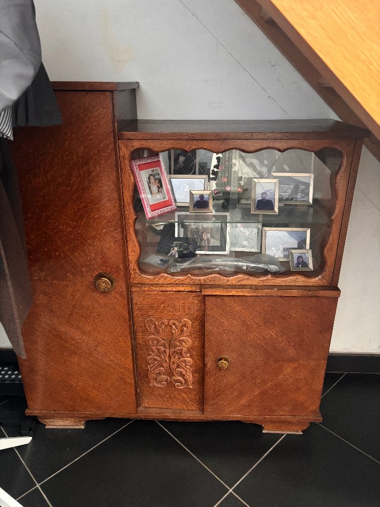 Vintage ladekast met glazen vitrine, Ophalen, 100 tot 150 cm, Vintage, 3 of 4 laden