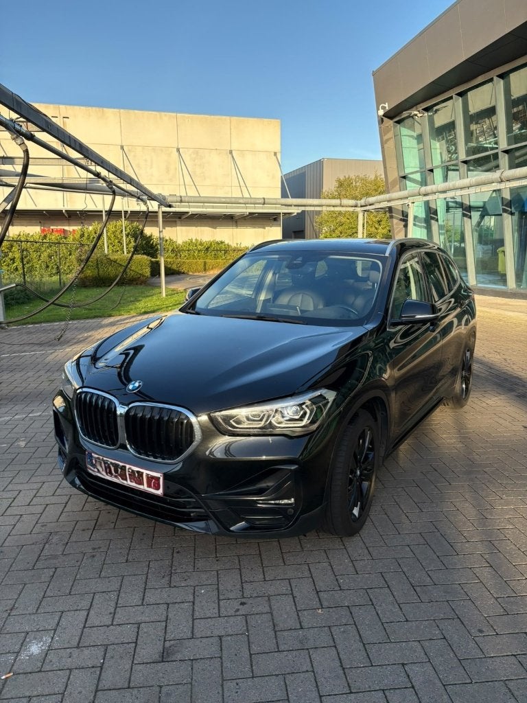 BMW X1 X1 PHEV 1.5iA xDrive25e OPF, Auto's, Zwart, Leder, 3 cilinders, SUV of Terreinwagen