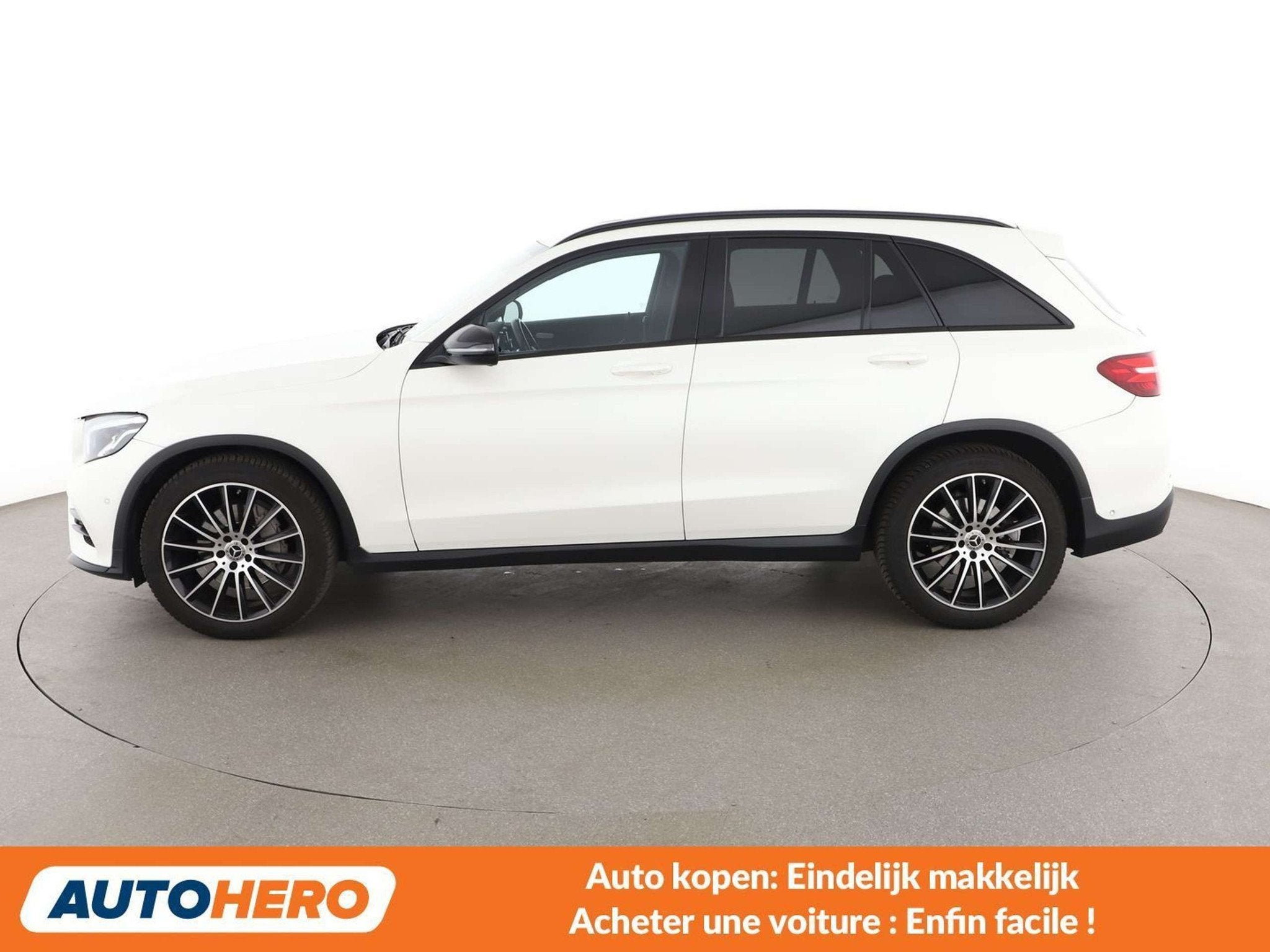 Mercedes-Benz GLC GLC 220 GLC 220 4Matic AMG Line (bj 2018), Auto's, Automaat, https://public.car-pass.be/vhr/261e604f-3907-4afa-99c6-dc8bb440def8