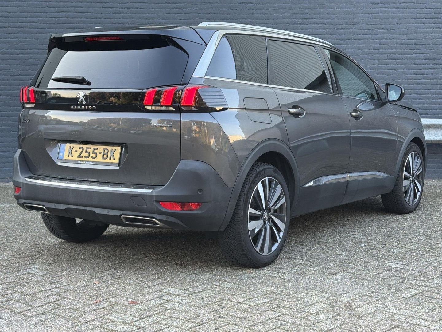 Peugeot 5008 1.2 PureTech GT-Line Avantage | € 6.900,- NETTO, Autos, Argent ou Gris, Entreprise, Automatique, Autres couleurs