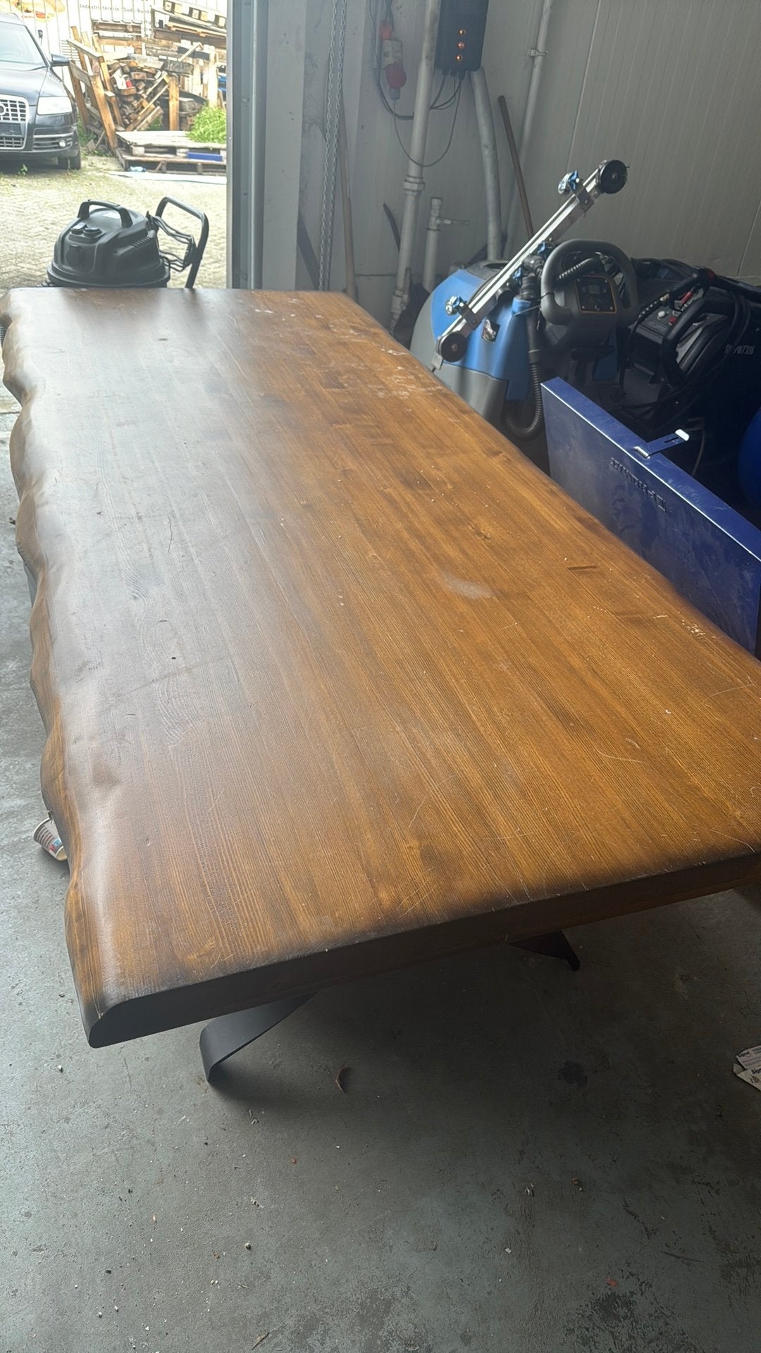 Eet tafel houte met metale poten MOET VANDAAG WEG, Ophalen, Zo goed als nieuw
