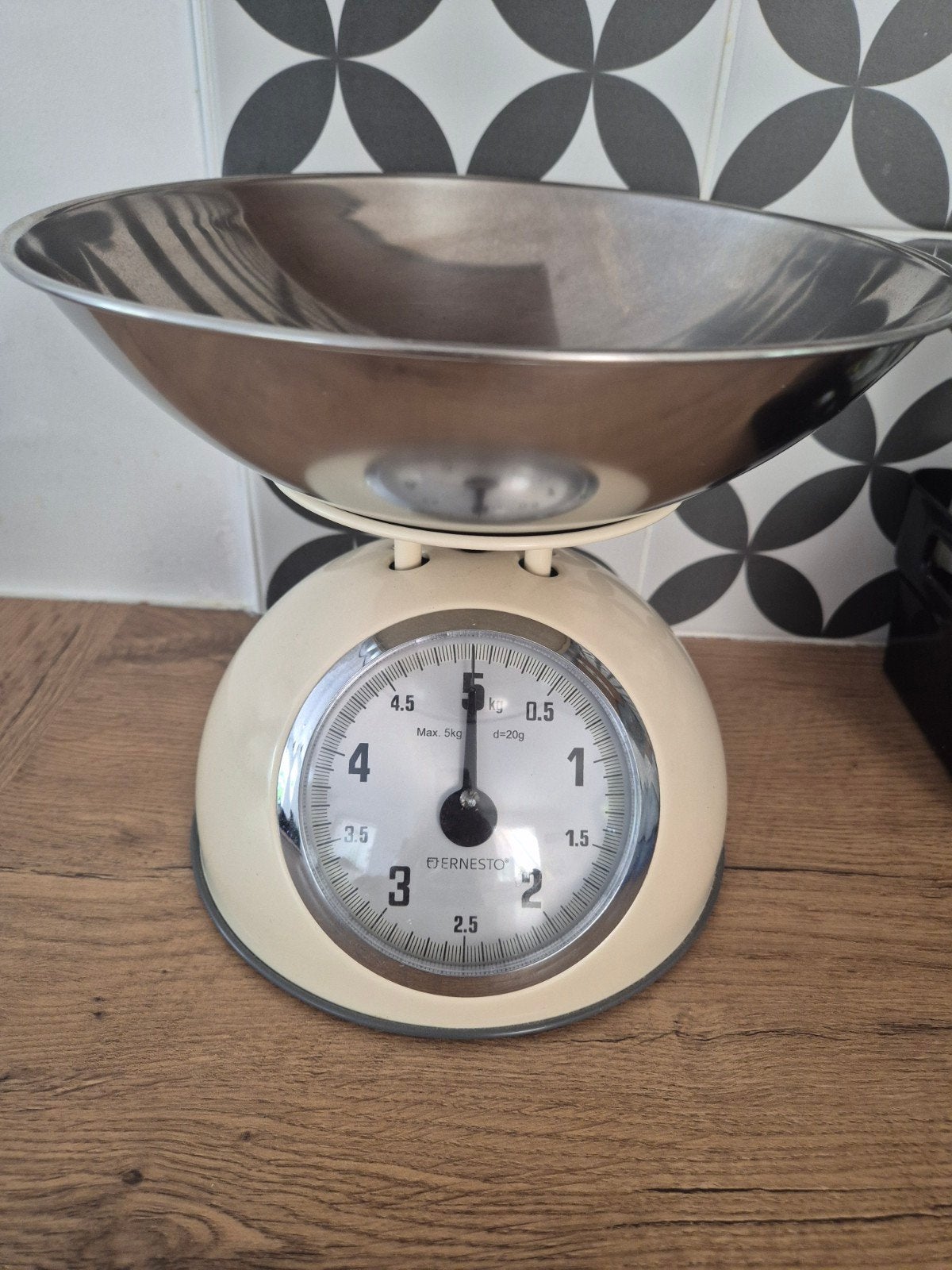Vintage keuken weegschaal, Ophalen
