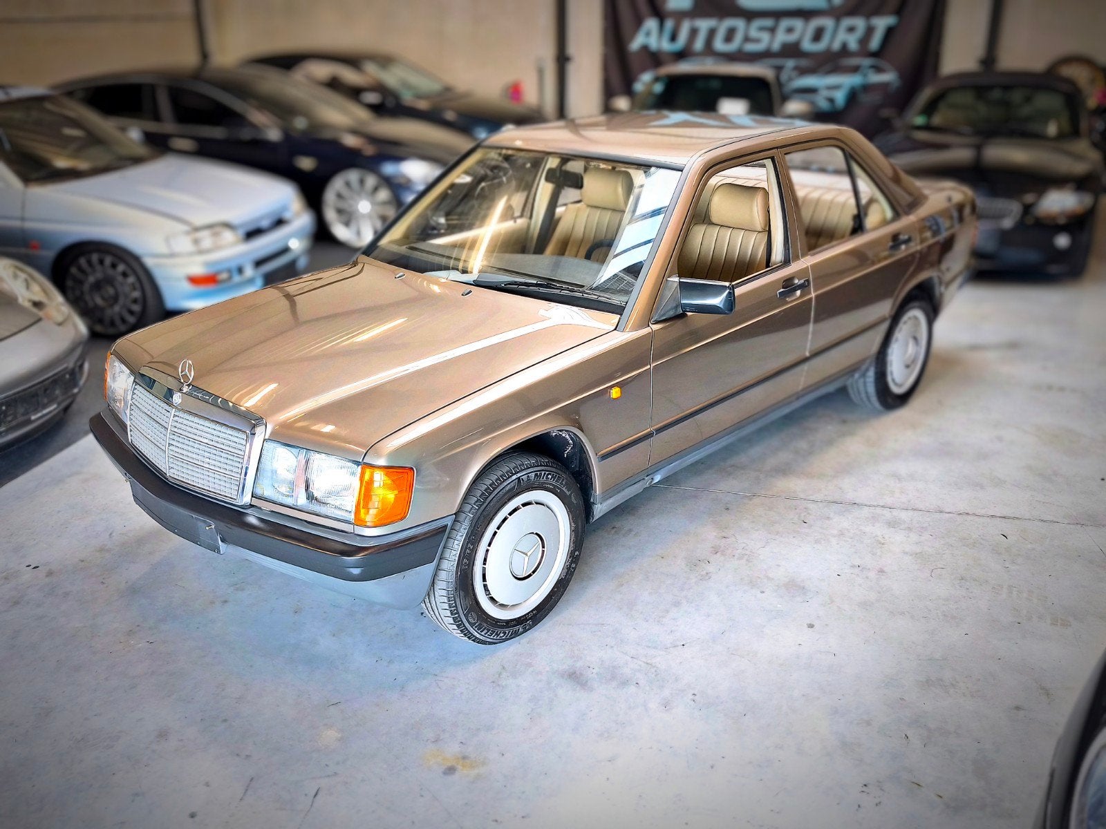 mercedes-benz 190e garage wagen !, Autos, Série 190, Entreprise, Boîte manuelle, 2000 cm³