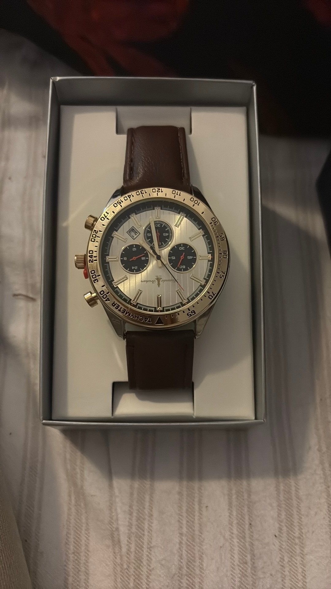 Horloges, Ophalen, Zo goed als nieuw