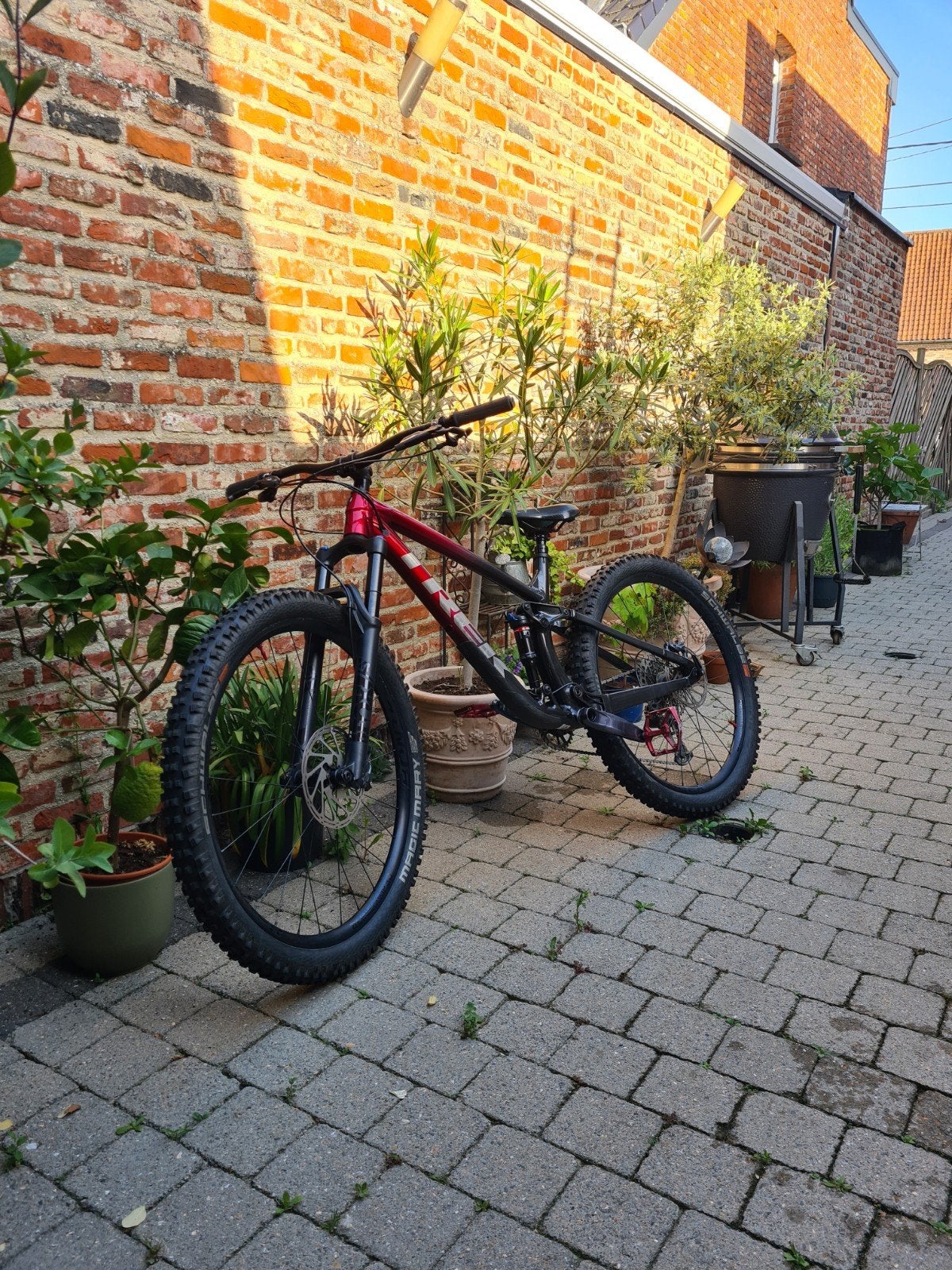 trek fuel ex 8 sram edition. ML MOET WEG, Ophalen, 24 inch of meer, Aluminium, Zo goed als nieuw