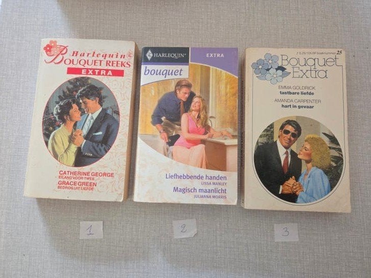 3 x Harlequin Bouquet Extra., Boeken, Ophalen of Verzenden