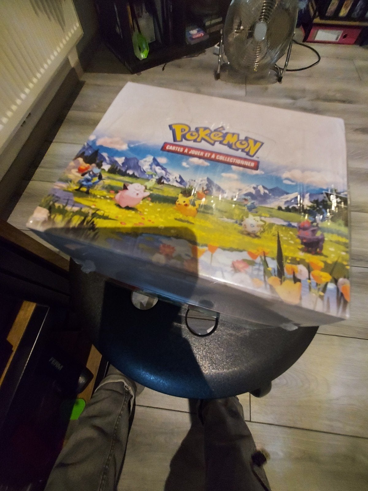 Pokemon  display  me 2 .5 vend ou échange  possible