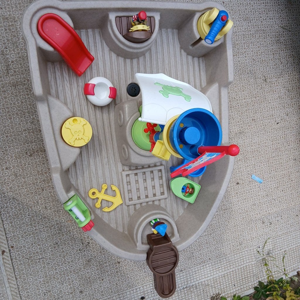 Pirantenboot watertafel little tikes, Kinderen en Baby's, Ophalen, Gebruikt