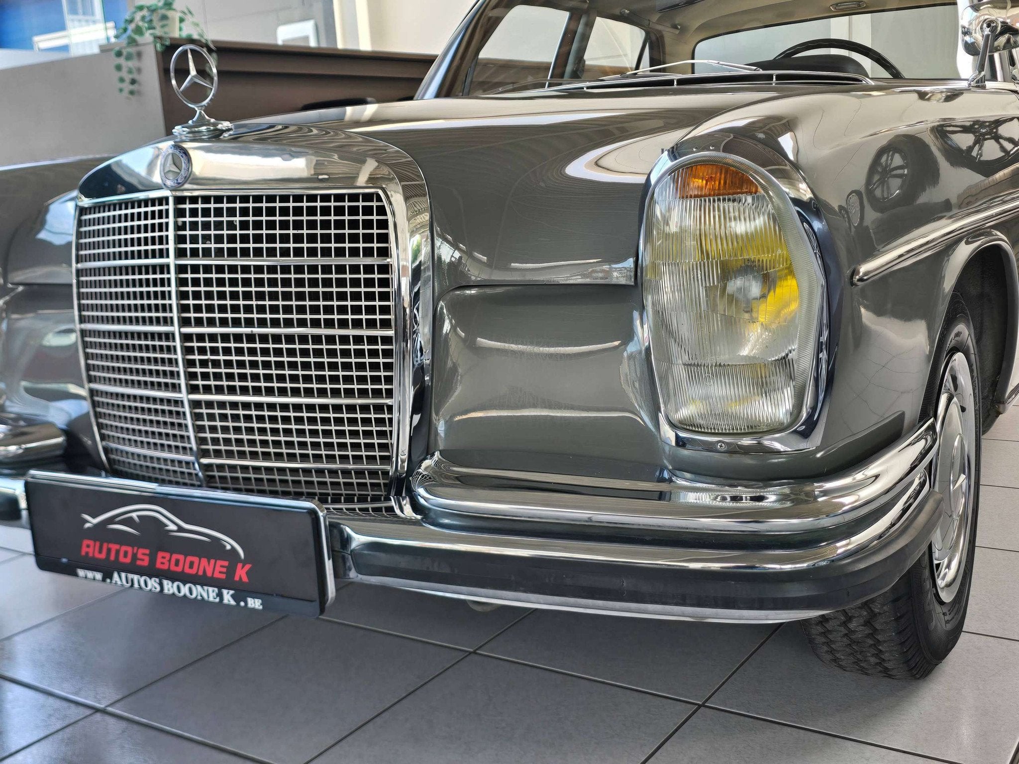 Mercedes-Benz 280 S / Oltimer 1969' / 6 Cilinder, Autos, Achat, 4 portes, Entreprise, Mercedes-Benz