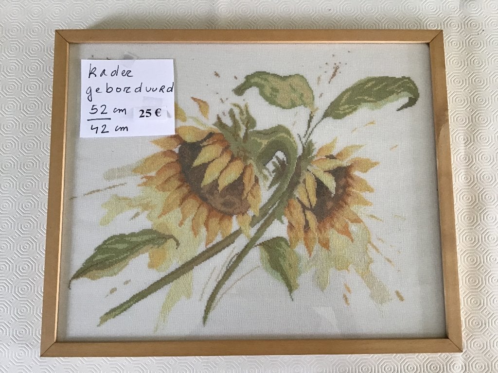 mooi kader geborduurd van 52 cm op 42 cm, Ophalen of Verzenden, Zo goed als nieuw