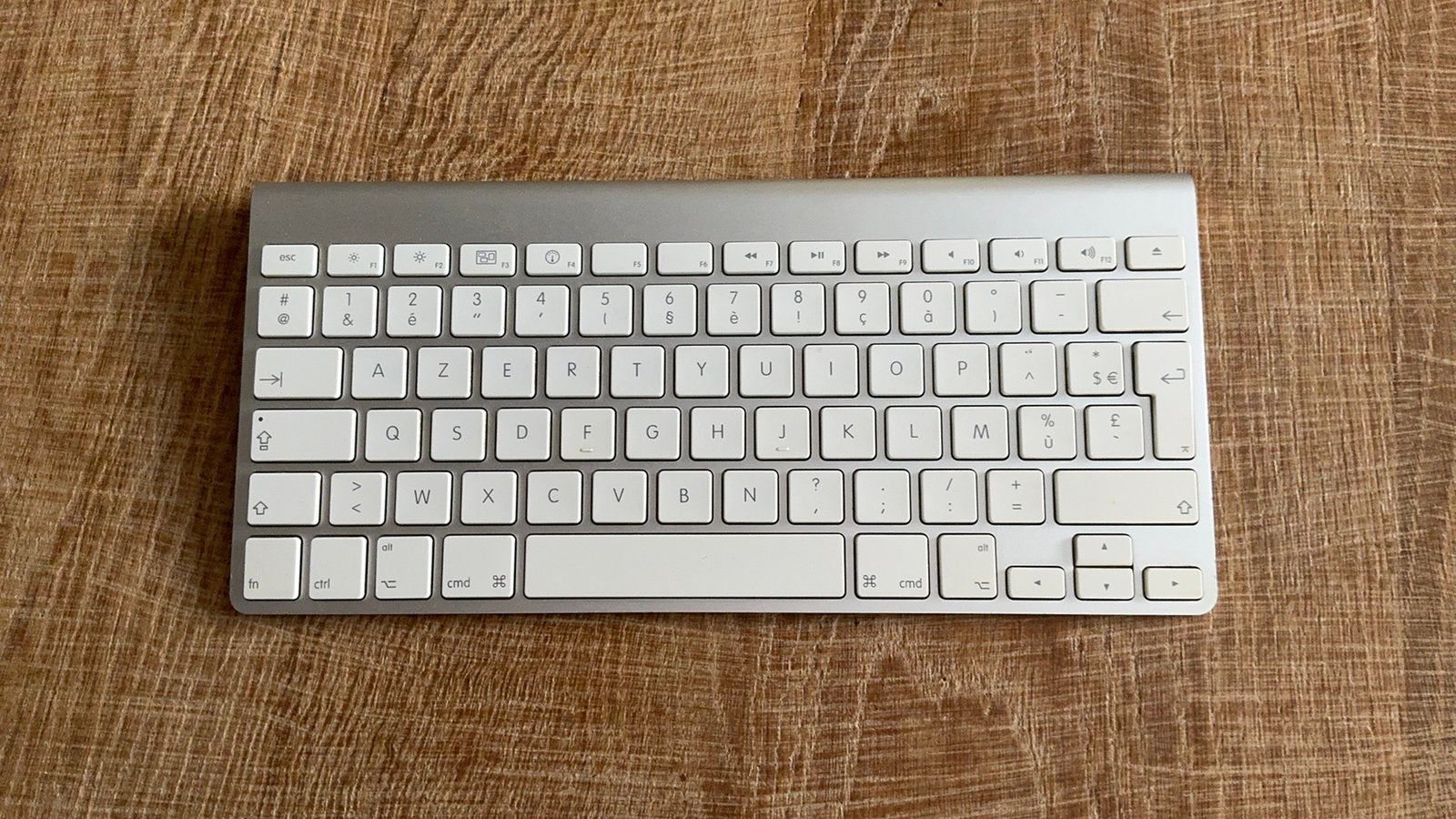 Apple draadloos toetsenbord perfecte staat, Computers en Software, Ophalen of Verzenden, Zo goed als nieuw, Draadloos
