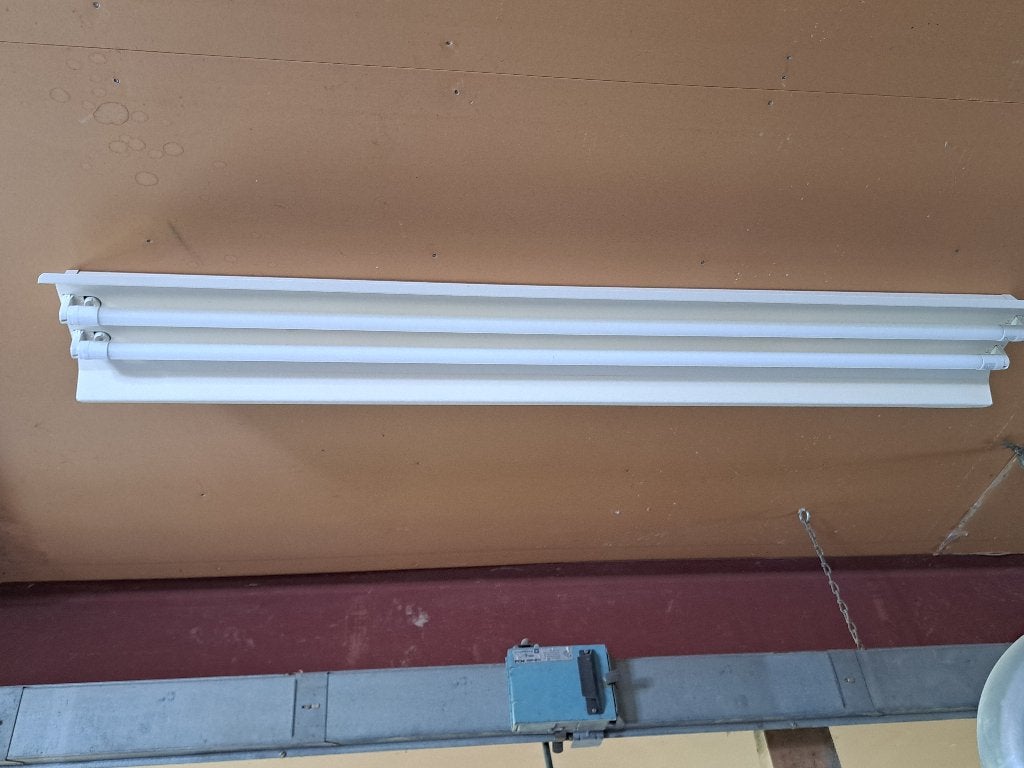 Neon double avec réflecteur ,150 cm, Blanc, Industriel, Autres types, Enlèvement