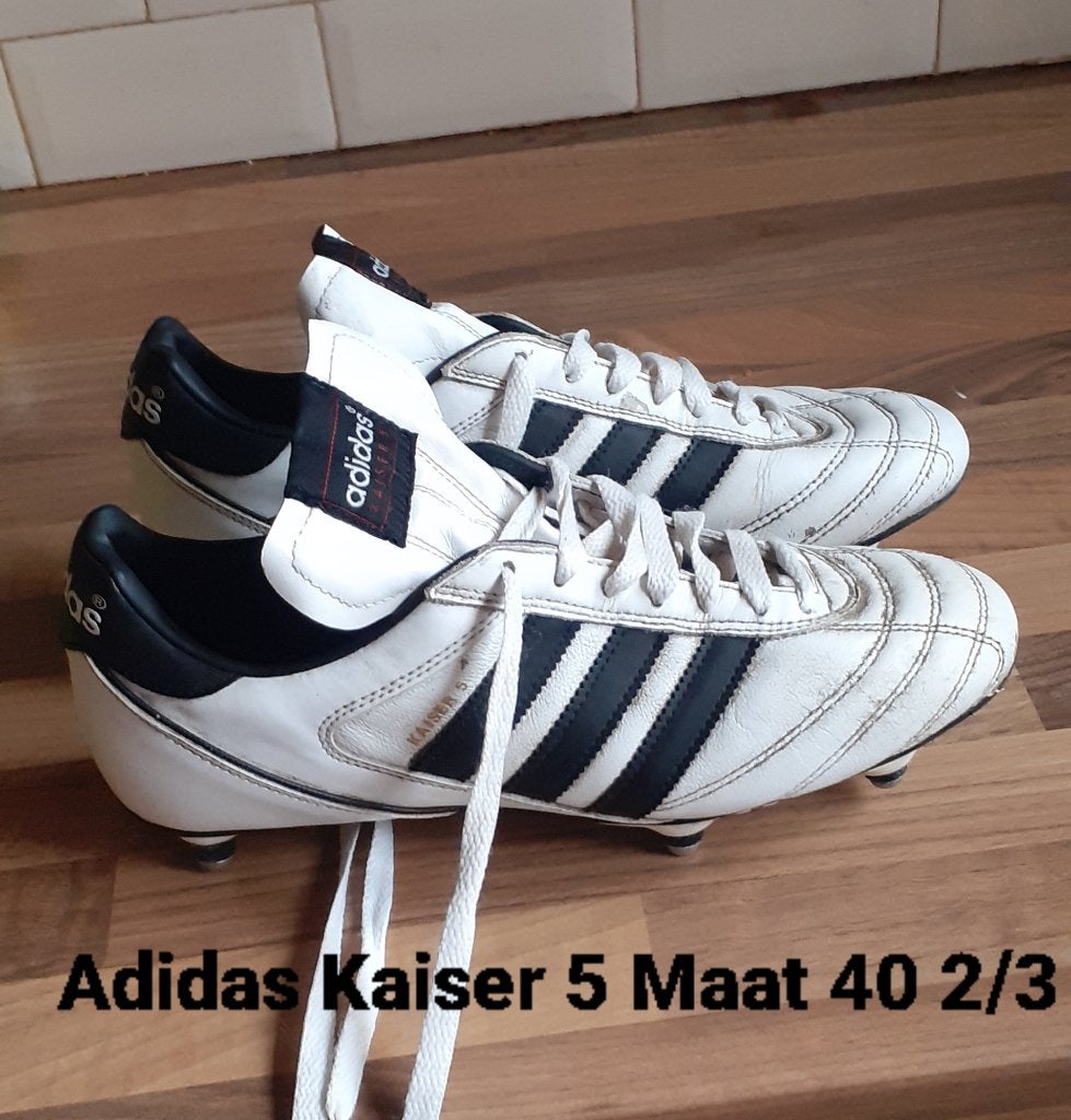 Voetbalschoenen, Enlèvement