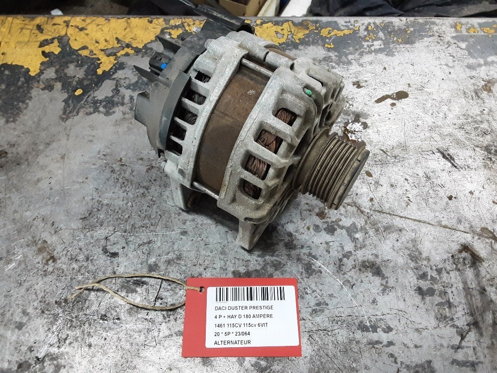 DYNAMO Dacia Duster (SR) (01-2017/03-2024) (231004402R), Dacia, Gebruikt, Renault Deutschland AG, Peter-Huppertz-Straße 5
51063  Köln, DE