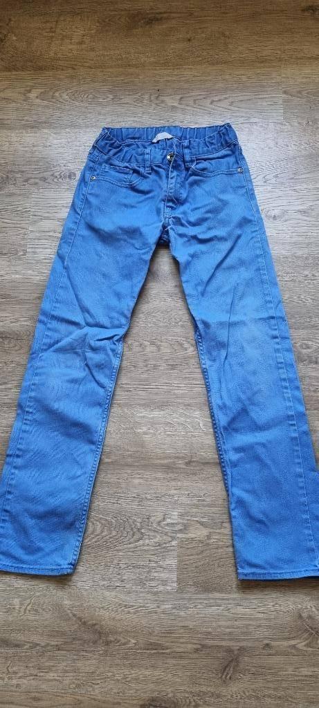 blauwe jeans broek van H&M maat 152 - 158, Enfants & Bébés, Vêtements enfant | Taille 152, Pantalon, Garçon, Enlèvement ou Envoi