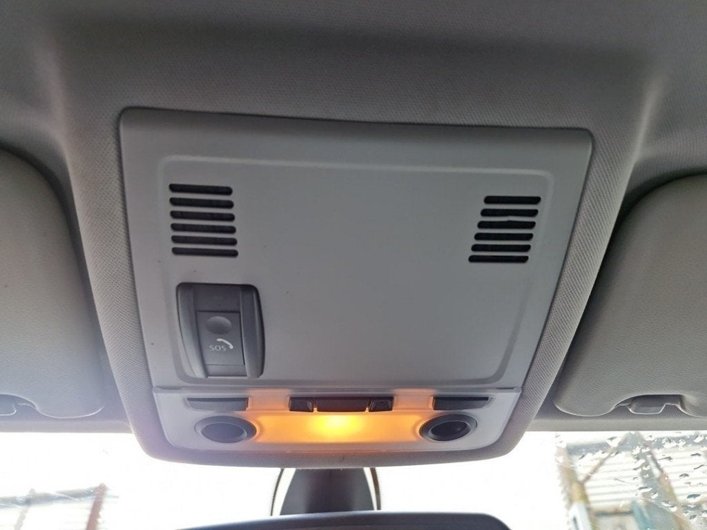 BINNENVERLICHTING VOOR BMW 3 serie (E90) (12-2004/12-2011), Gebruikt, BMW, Petuelring 130
80809  München, DE, Bayerische Motoren Werke AG