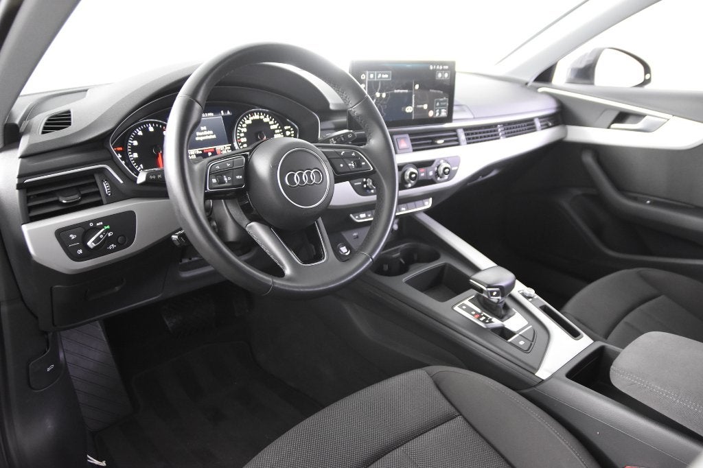 Audi A4 Avant 35 TFSi, Autos, Audi, Argent ou Gris, Achat, 5 portes, Automatique