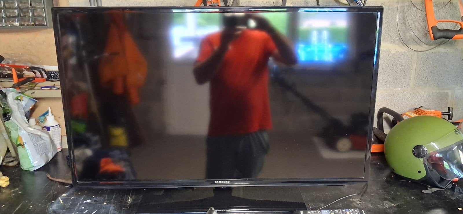 tv samsung 1m, Enlèvement, Samsung