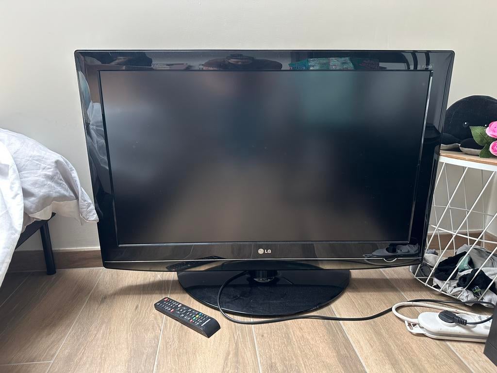 LG 32” TV, Audio, Tv en Foto, Televisies, Ophalen, Zo goed als nieuw, LG, Smart TV
