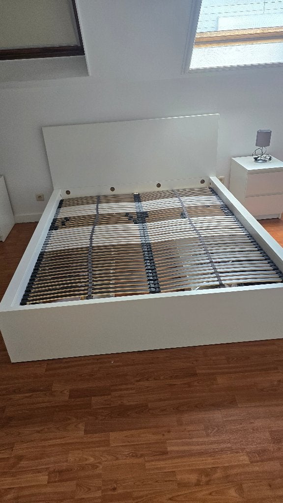 Tweepersoonsbed, Huis en Inrichting, Slaapkamer | Bedden, Ophalen, Wit, Tweepersoons, Zo goed als nieuw