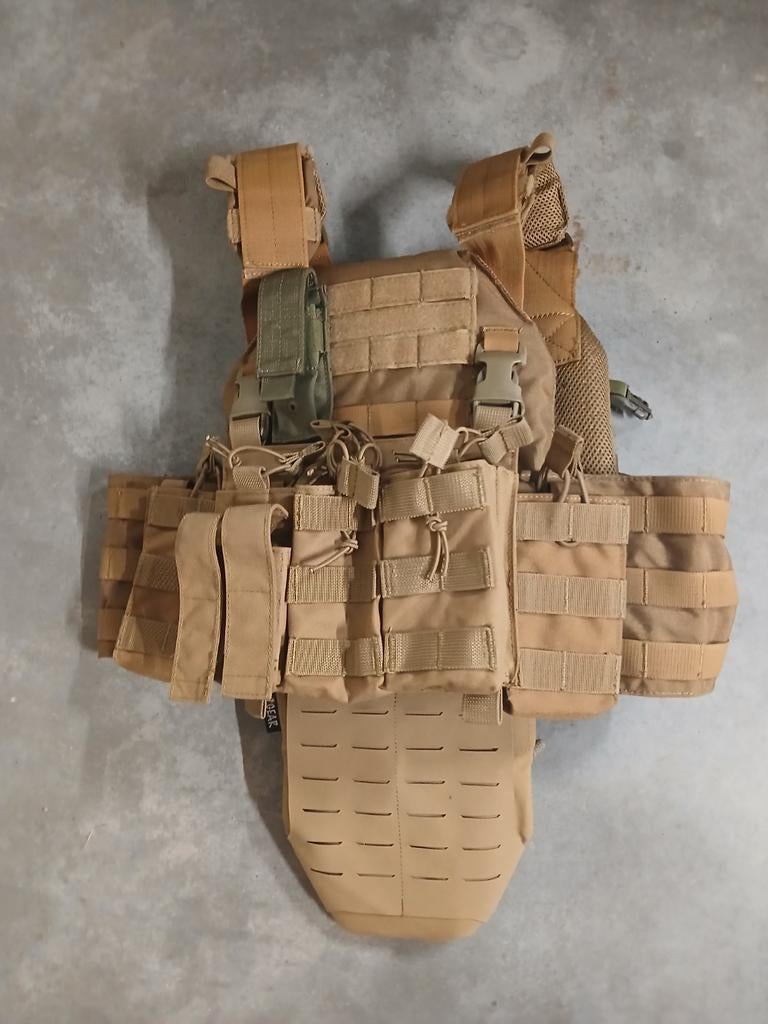 Tactical plate carrier (Tan) met ECHTE ballistische platen, Enlèvement ou Envoi