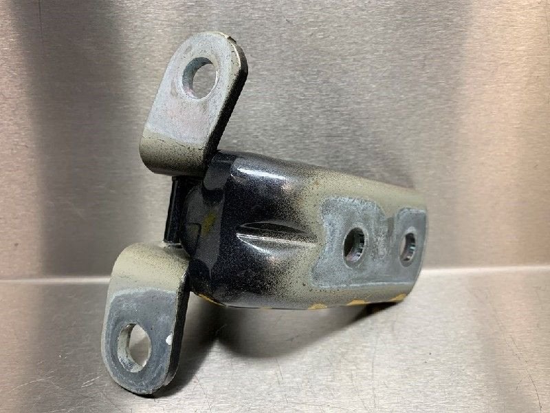 CHARNIERE DE PORTE AVANT DROITE Hyundai Kona (OS), Utilisé, Hyundai