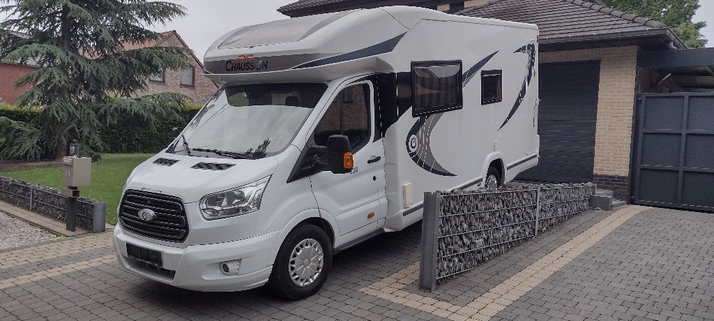 Mobil-home chausson Trigano Fd4, 2016, 48d km, 36000€, Marchepied électrique, Antidémarrage, 5 à 6 mètres, Boîte manuelle