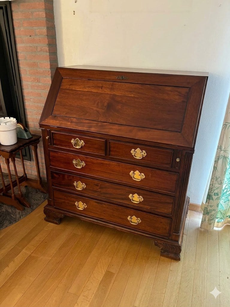 Bureau ancien, Enlèvement