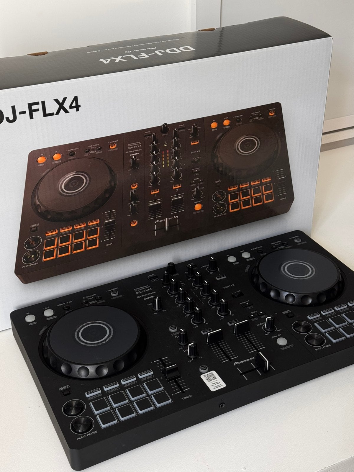 Pioneer DJ DDJ-FLX-4 (Nieuwstaat), Musique & Instruments, DJ sets & Platines, Enlèvement, Comme neuf, Pioneer