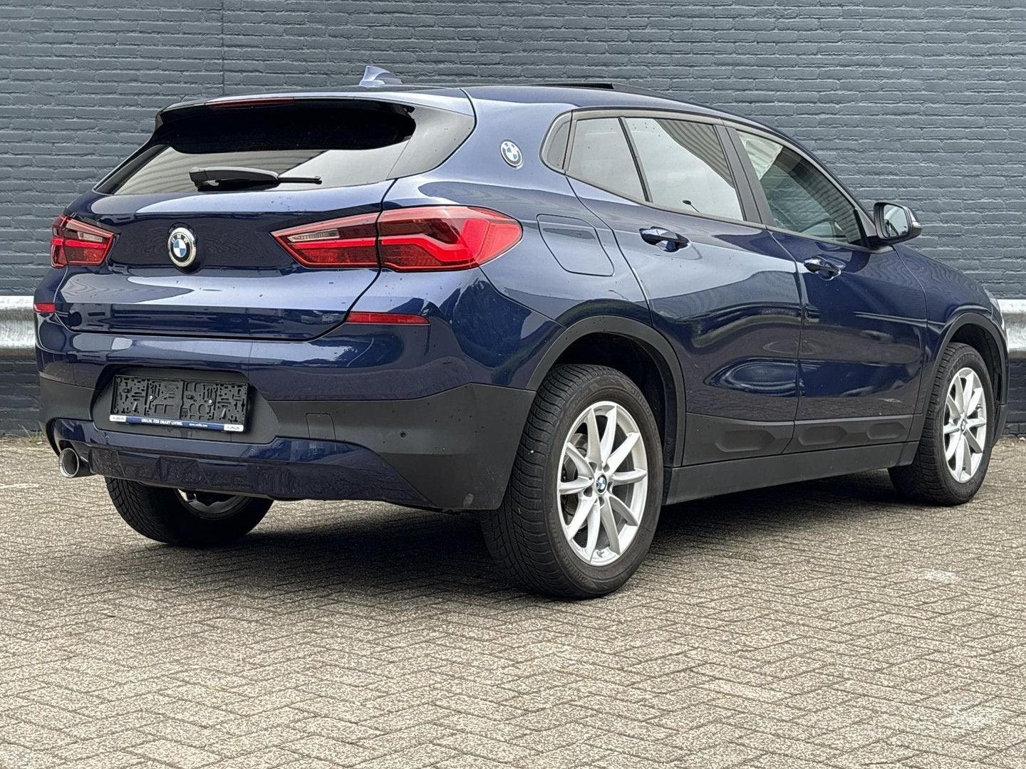 BMW X2 sDrive16d Business Edition Automaat | € 11.950,- NETT, Auto's, BMW, Automaat, Overige modellen, Blauw, Diesel