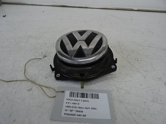 POIGNEE COFFRE / HAYON ARRIERE Golf VII (AUA) (5G9827469D), Utilisé, Volkswagen