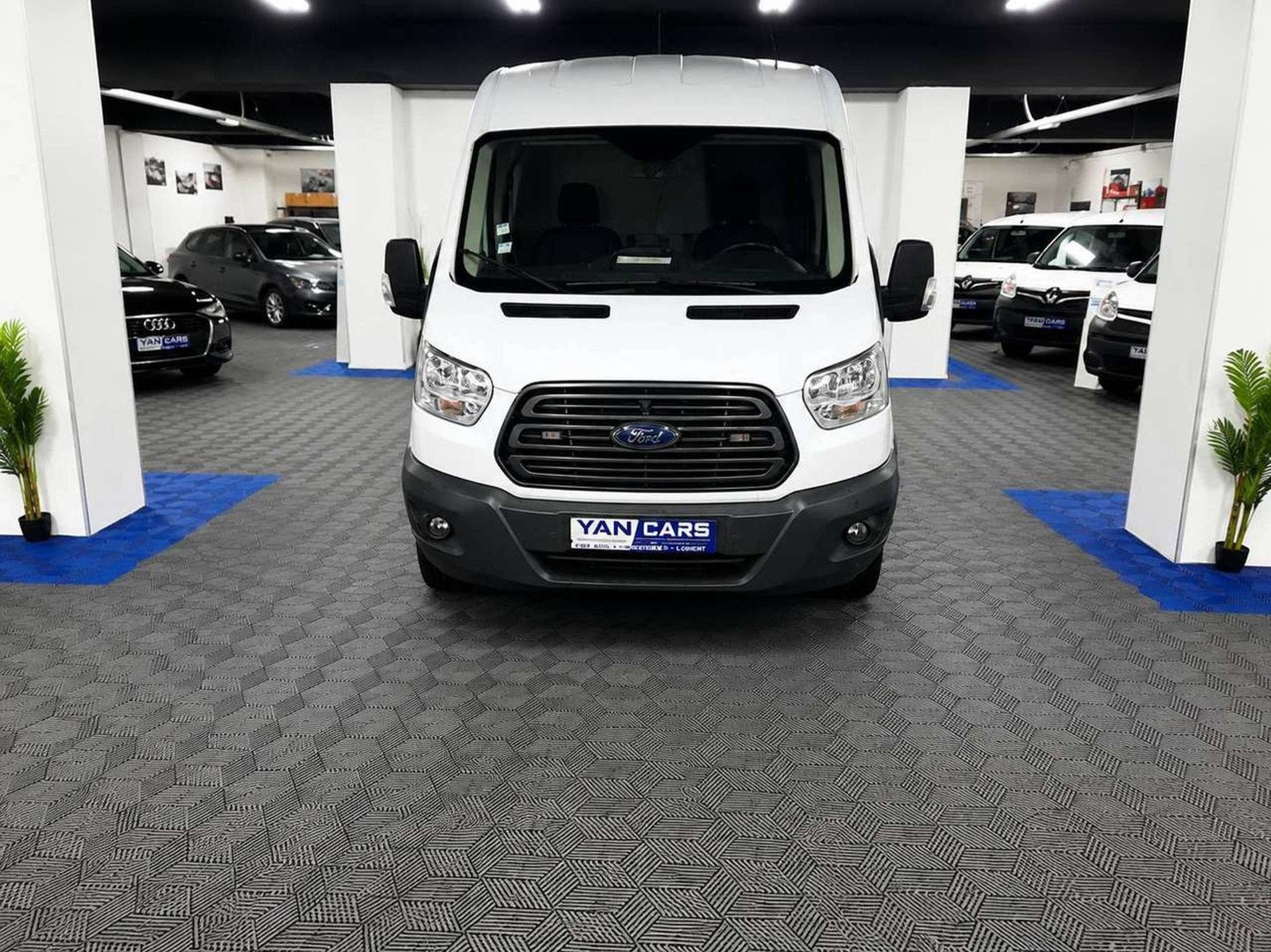 Ford Transit Distri+Turbo+Injecteurs neufs | Étagères pro, Auto's, Bestelwagens en Lichte vracht, Voorwielaandrijving, Gebruikt