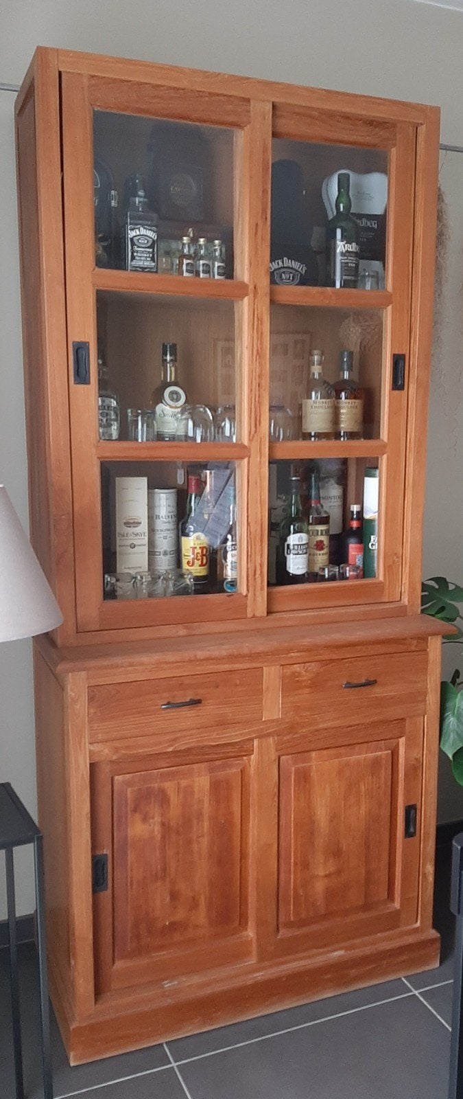 Armoire de buffet en teck massif, Maison & Meubles, Armoires | Buffets, Enlèvement