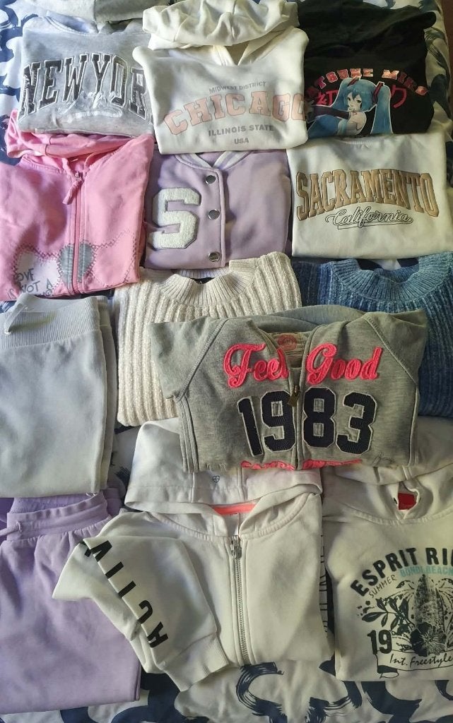 LOT VETEMENTS FILLE 8-9 ANS (LOT DE 13 PIECES), Enlèvement, Comme neuf, Fille