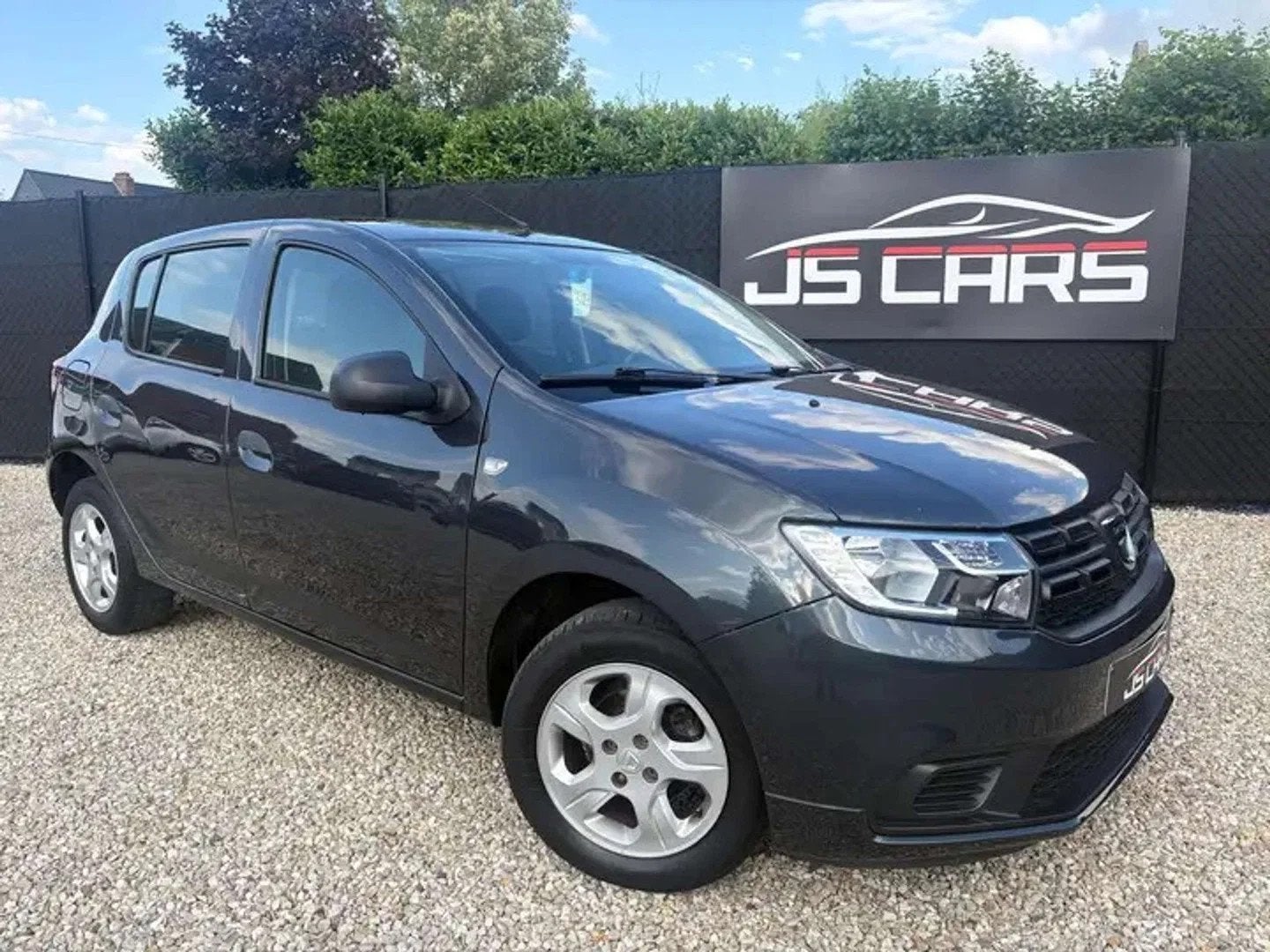 Dacia Sandero 1.0i*1er PROPRIETAIRE*FAIBLES TAXES*FAIBLE CON, Autos, Argent ou Gris, Achat, Euro 6, Entreprise