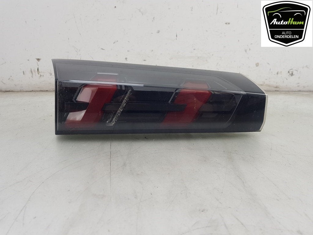 ACHTERLICHT LINKS Peugeot 2008 (UD / UK / UR / US / UX), Gebruikt, Peugeot