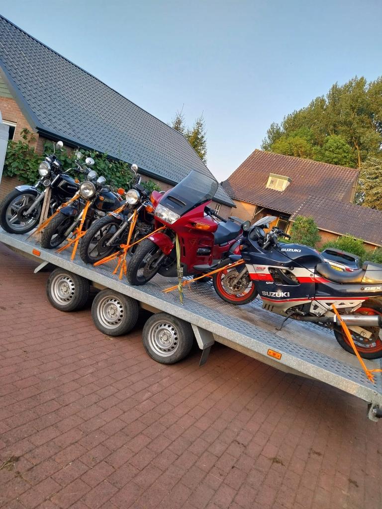 Gezocht oude motor motorfiets oldtimer Honda Kawa Guzzi Jawa