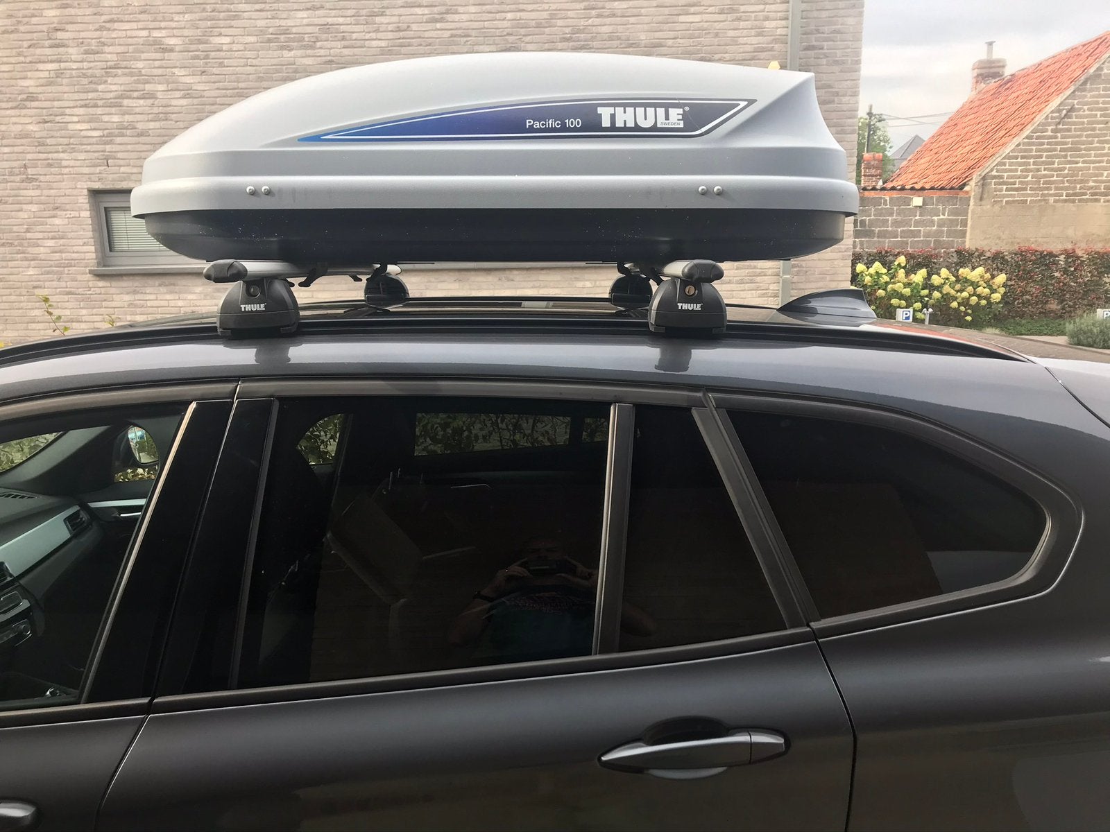 Te huur Thule dakkoffer Pacific 100, Enlèvement, Utilisé