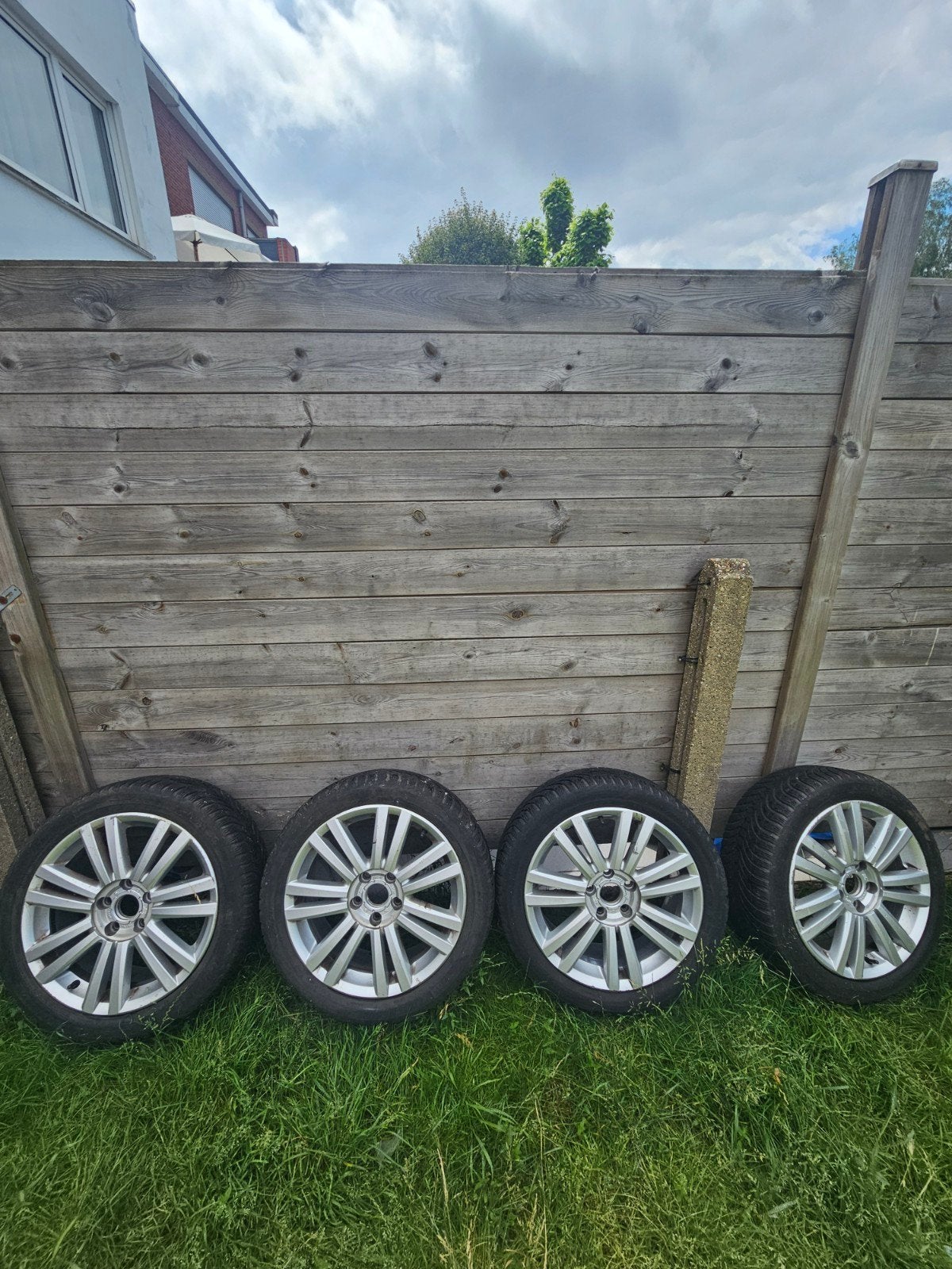 4 Originele Volkswagen Touran 17" winterbanden met velgen, Ophalen, Velg(en), 17 inch, Winterbanden