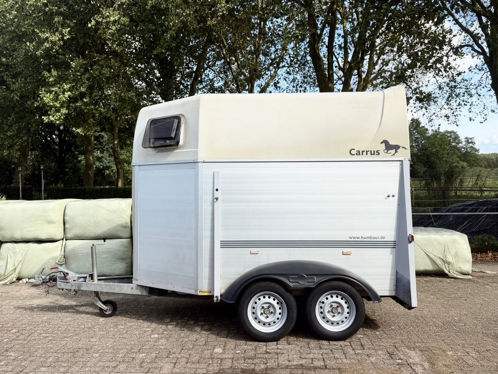 Humbaur Tweepaards 2-paards Trailer Paardentrailer ALUMINIUM, Dieren en Toebehoren, Ophalen, Zo goed als nieuw, Aluminium, 2-paards trailer