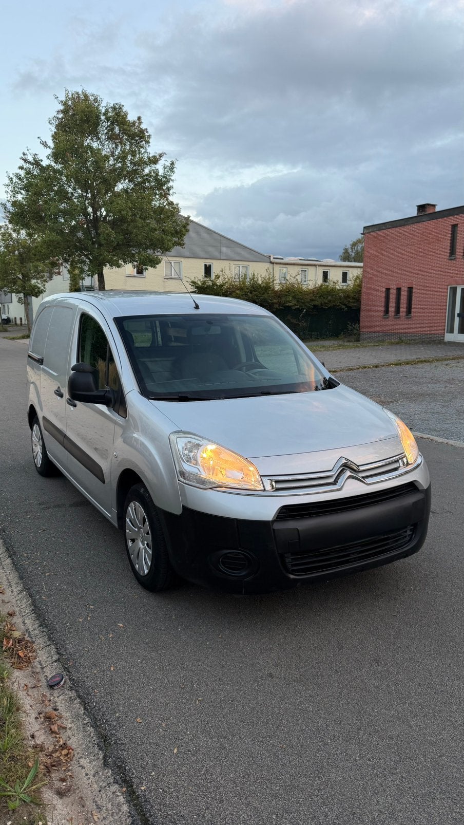 Citroen berlingo 1.6 Hdi Airco 116.600km, Euro 5, Citroën, Bedrijf, Te koop