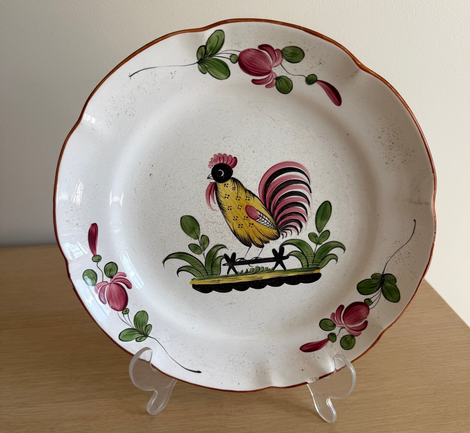 Ancien plat décoratif fait main avec coq - 24 cm marqué FAL, Enlèvement