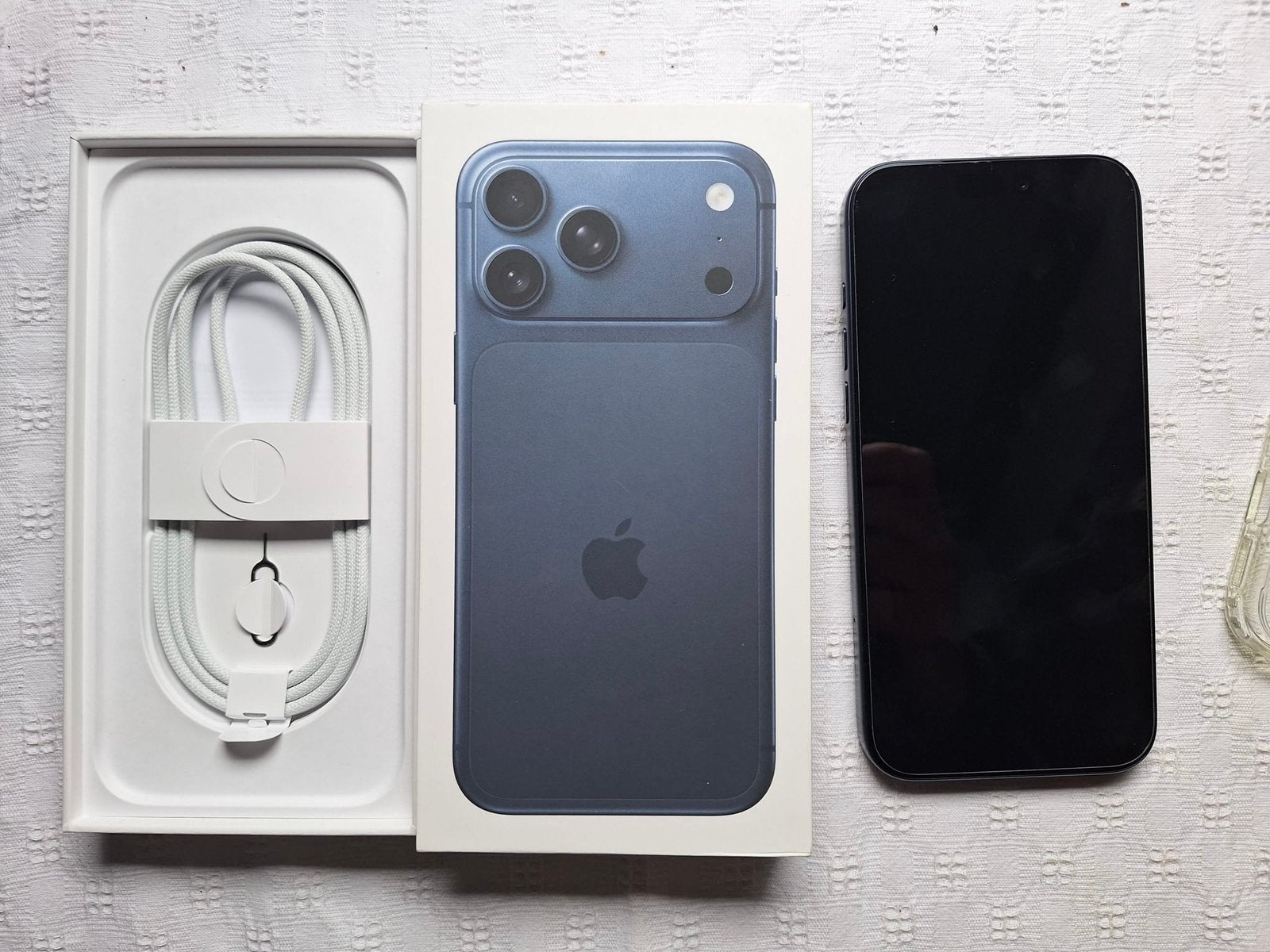 Iphone 17 pro max donkerblauw, Ophalen, IPhone 17, Blauw, Zo goed als nieuw