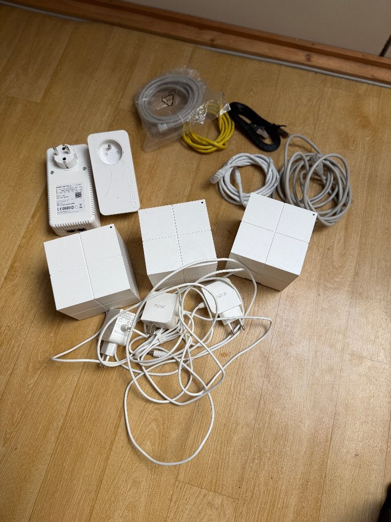 WiFi-bundel: Tenda Nova Mesh + Devolo dLAN 1200+ WiFi ac, Computers en Software, Powerlines, Gebruikt, Ophalen