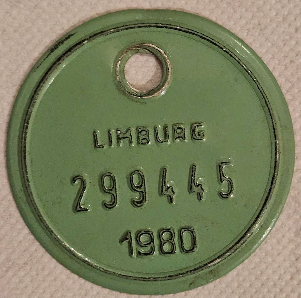 Plaque de vélo Limburg 1980 299445
C'est un vi, Collections, Collections Autre, Enlèvement ou Envoi