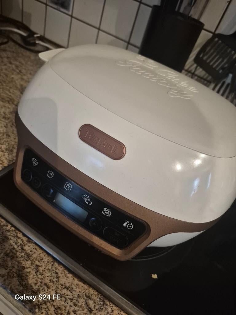 Cake factory, Ophalen, Minder dan 45 cm, Minder dan 45 cm, Oven