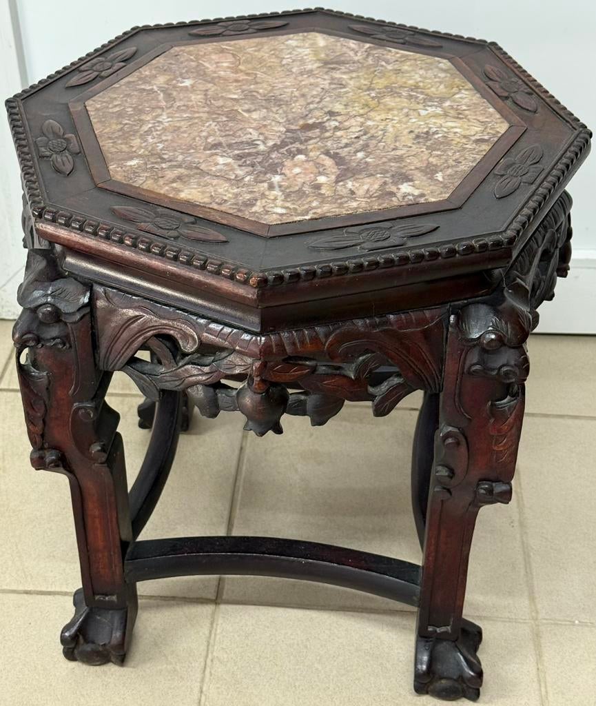 Antieke Chinees hardhouten bijzettafel met marmeren blad, Antiek en Kunst, Antiek | Meubels | Tafels, Ophalen