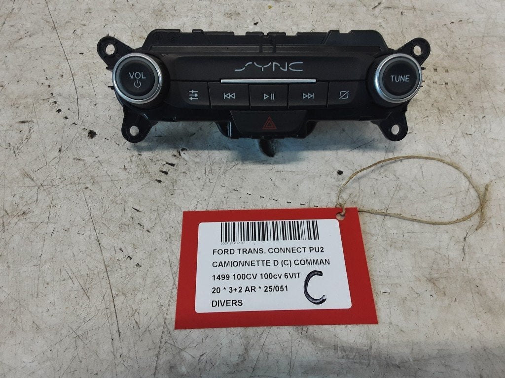 DIVERSEN DIVERS Ford Transit Connect (PJ2) (KT1T-18K811-CB), Gebruikt, Mevr. I. Hauben, Ford, Rue de l'Espoir 34 34
4030  GRIVEGNÉE, BE