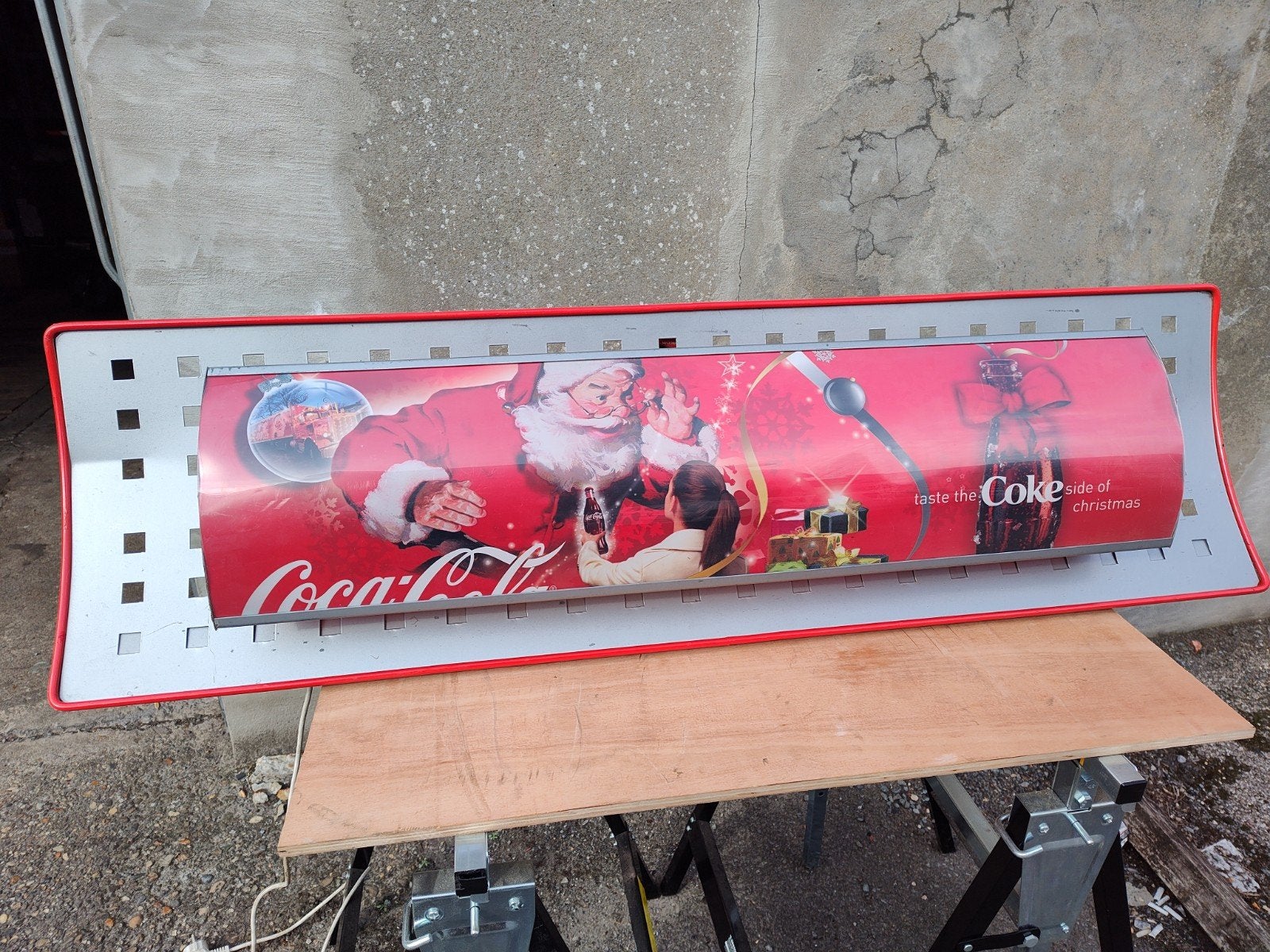 Coca-Cola lichtreclame 131x37cm, Verzamelen, Ophalen, Gebruikt, Lichtbak of (neon) lamp